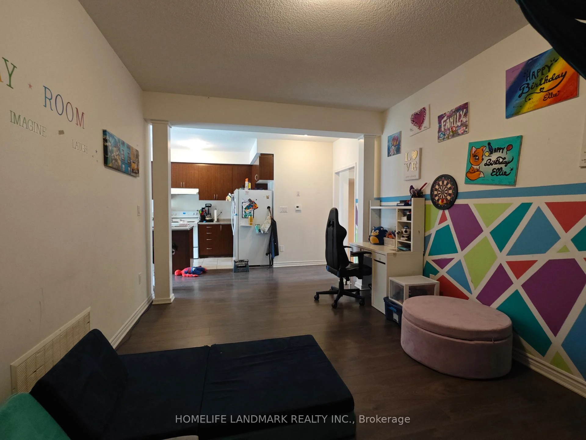 Photo 16 of 12 Catamaran Drive, Wasaga Beach — HOMEH