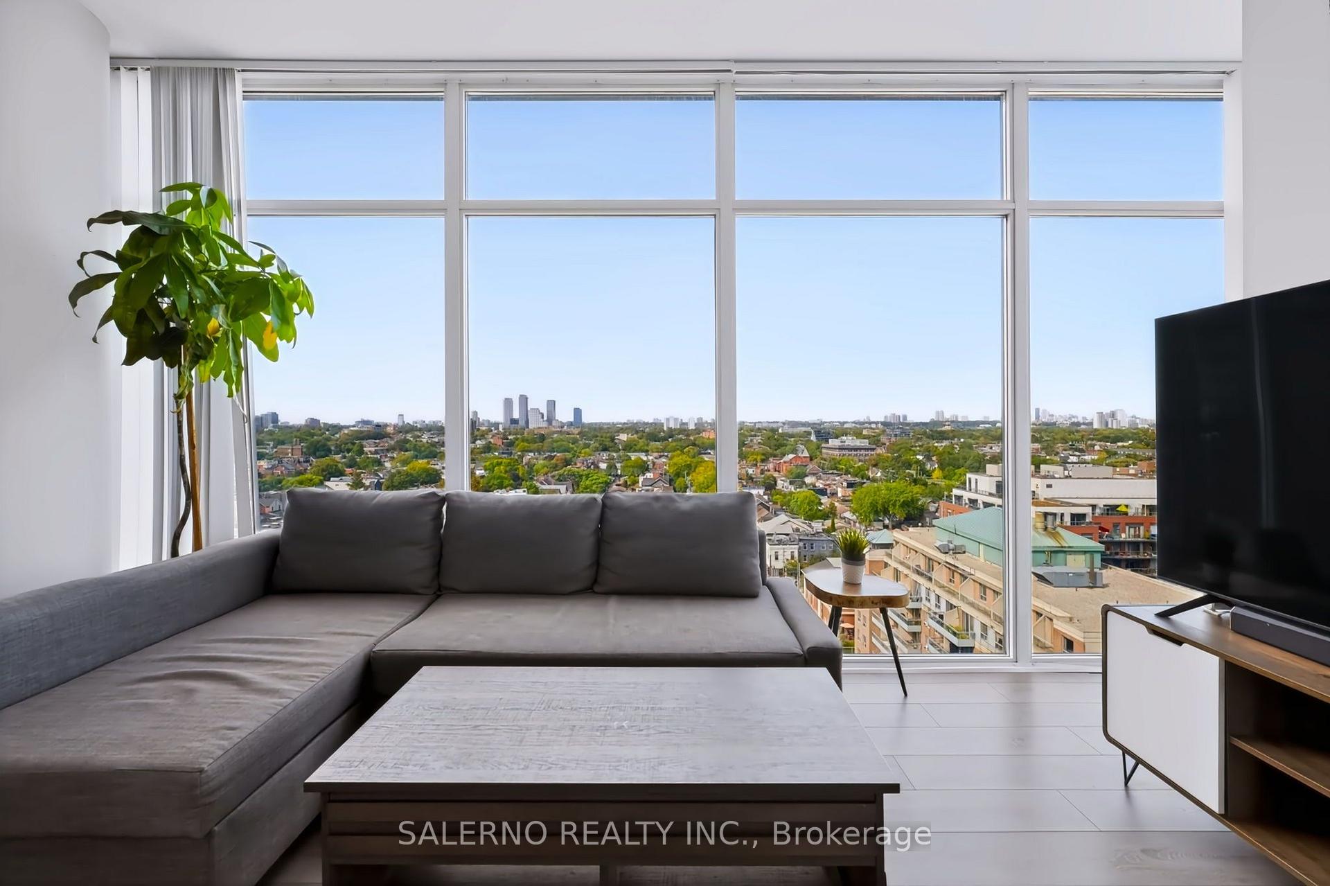 Photo 11 of Unit 1602E, 36 Lisgar Street, Toronto, Little Portugal — HOMEH