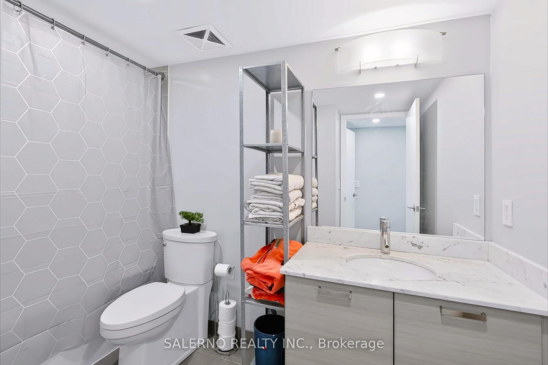 Photo 23 of Unit 1602E, 36 Lisgar Street, Toronto, Little Portugal — HOMEH