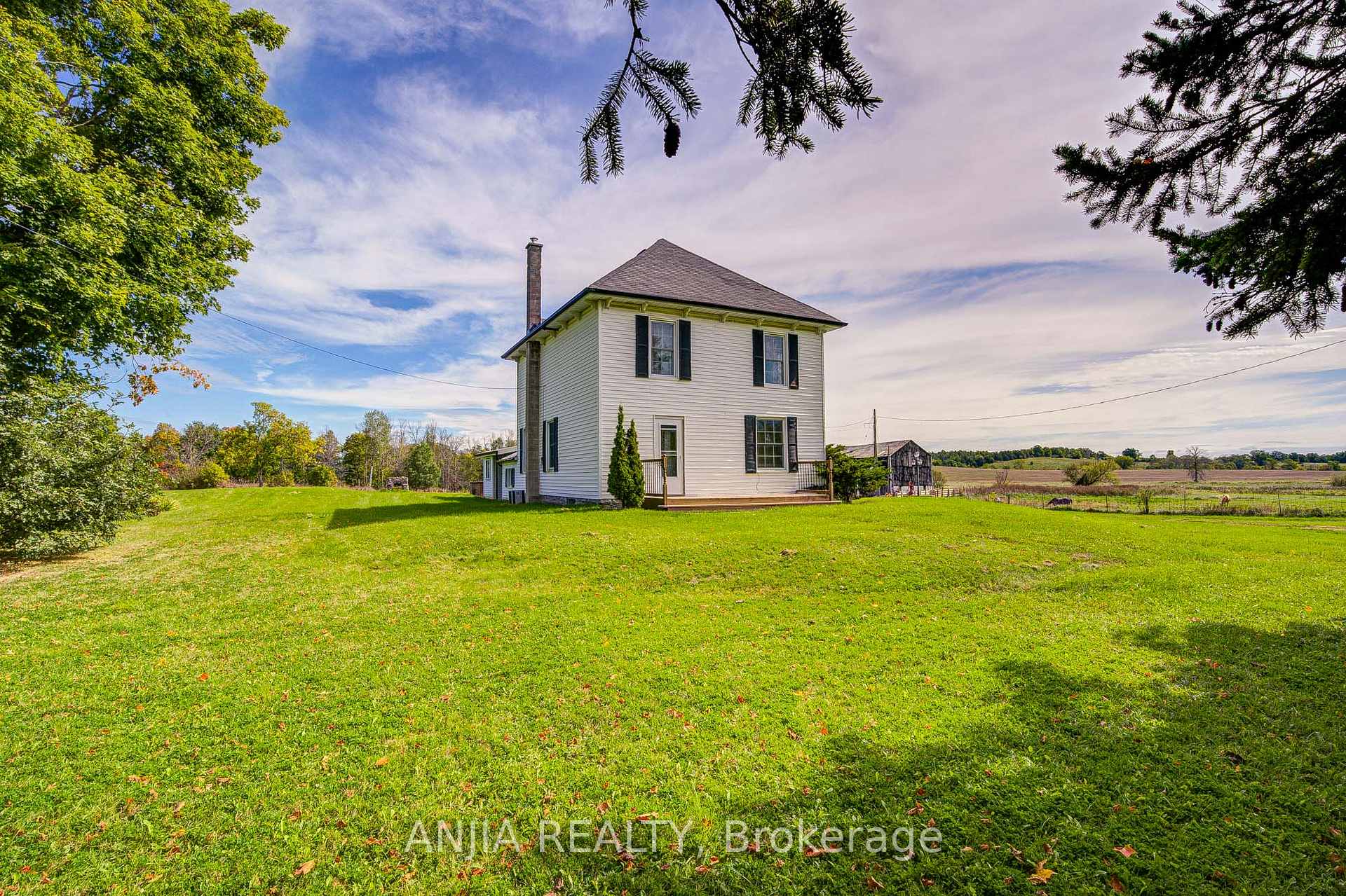Photo 3 of 1290 Rosebush Road, Quinte West, Sidney Ward — HOMEH