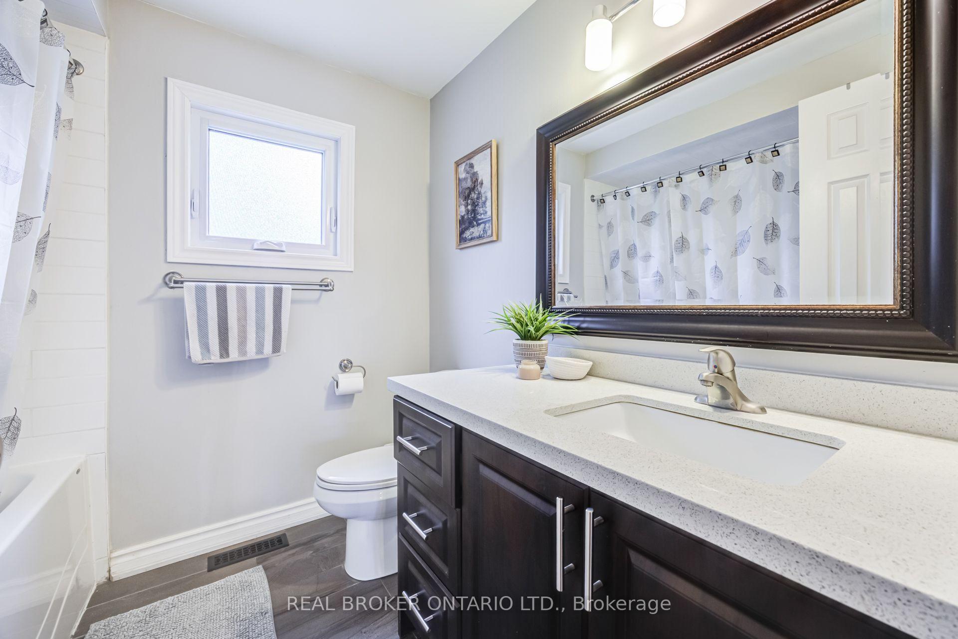 Photo 27 of 60 Ravenswood Drive, Brampton, Fletcher's Creek South — HOMEH
