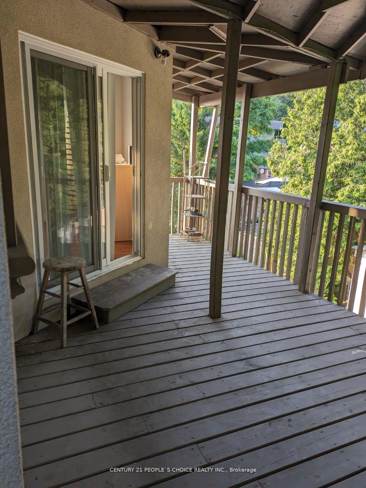 Photo 19 of 63 Stephen Drive, Etobicoke, Stonegate-Queensway — HOMEH