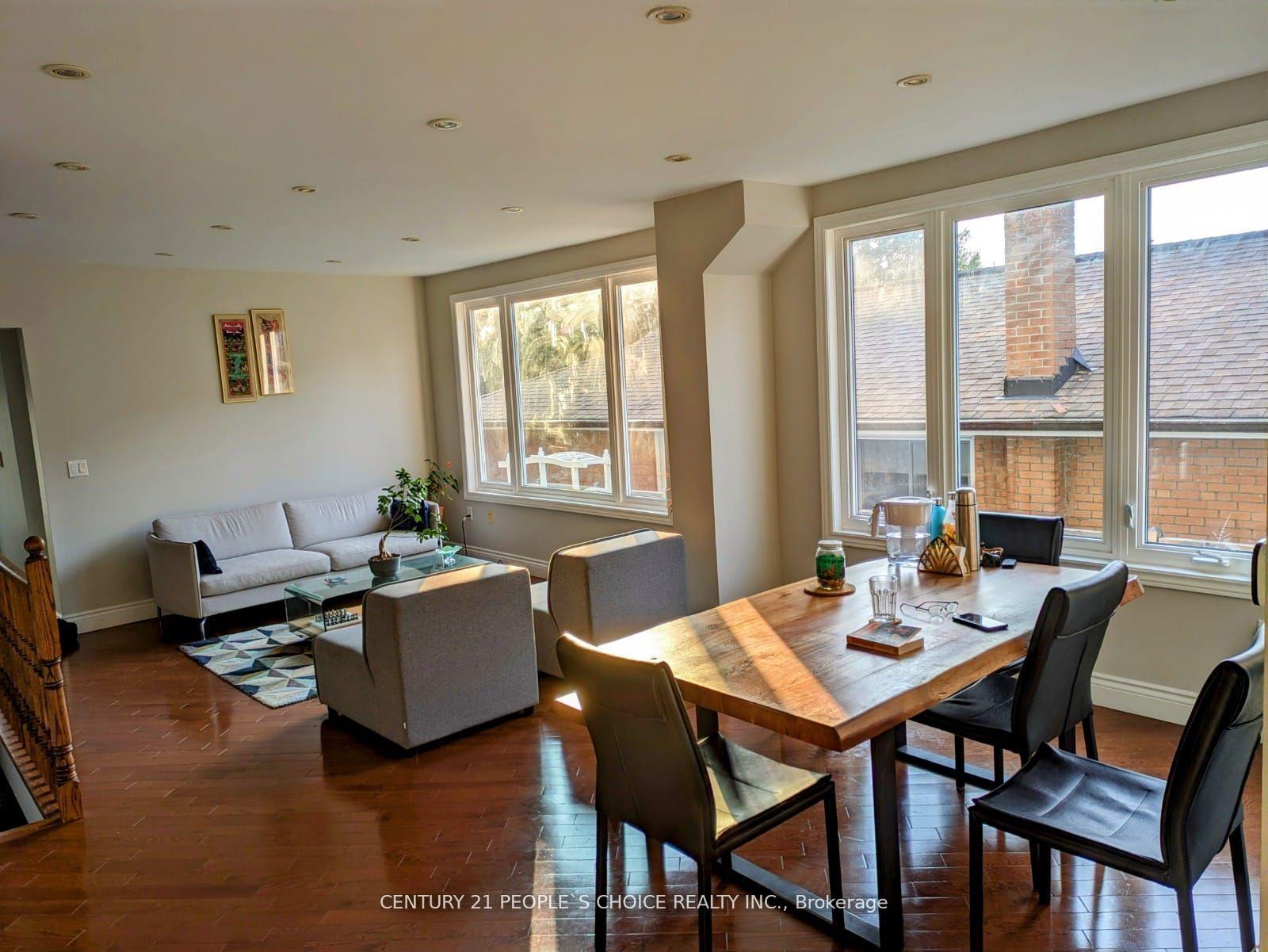 Photo 21 of 63 Stephen Drive, Etobicoke, Stonegate-Queensway — HOMEH