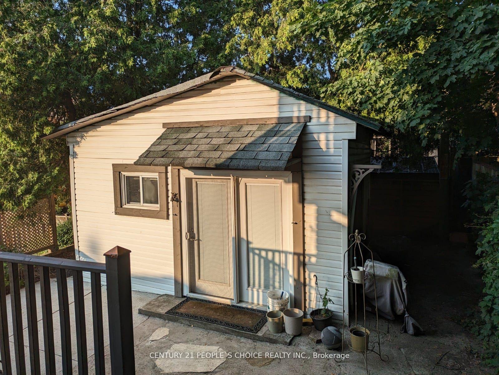 Photo 23 of 63 Stephen Drive, Etobicoke, Stonegate-Queensway — HOMEH