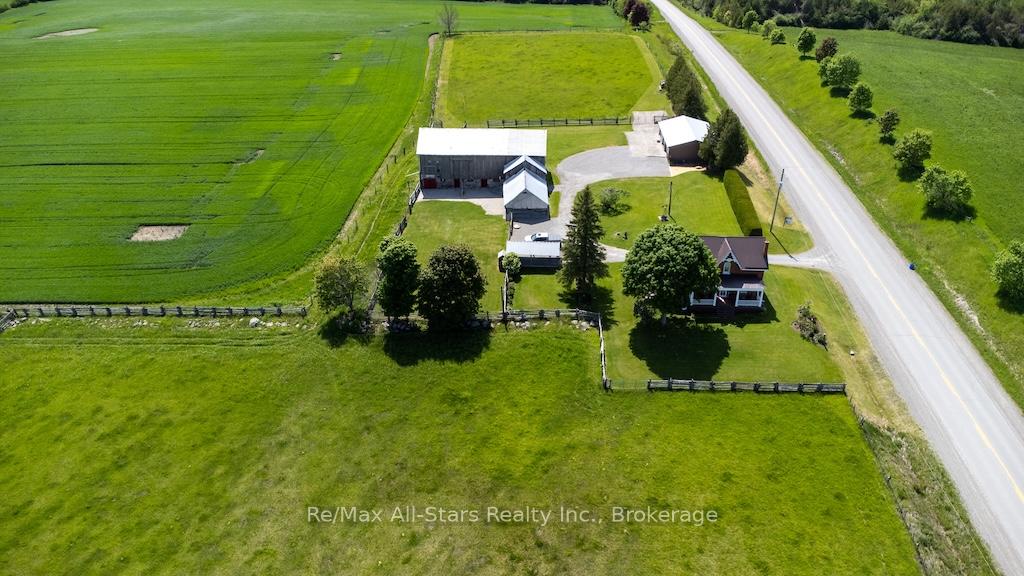 Photo 2 of 402 Mount Horeb Road, Kawartha Lakes, Manvers — HOMEH