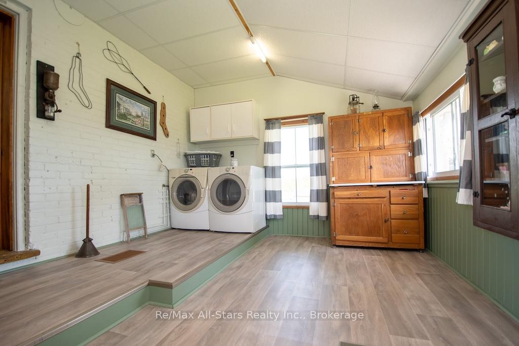 Photo 16 of 402 Mount Horeb Road, Kawartha Lakes, Manvers — HOMEH