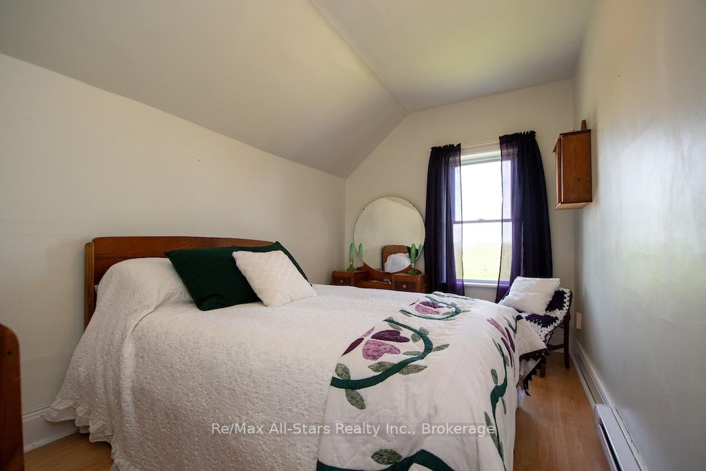 Photo 22 of 402 Mount Horeb Road, Kawartha Lakes, Manvers — HOMEH