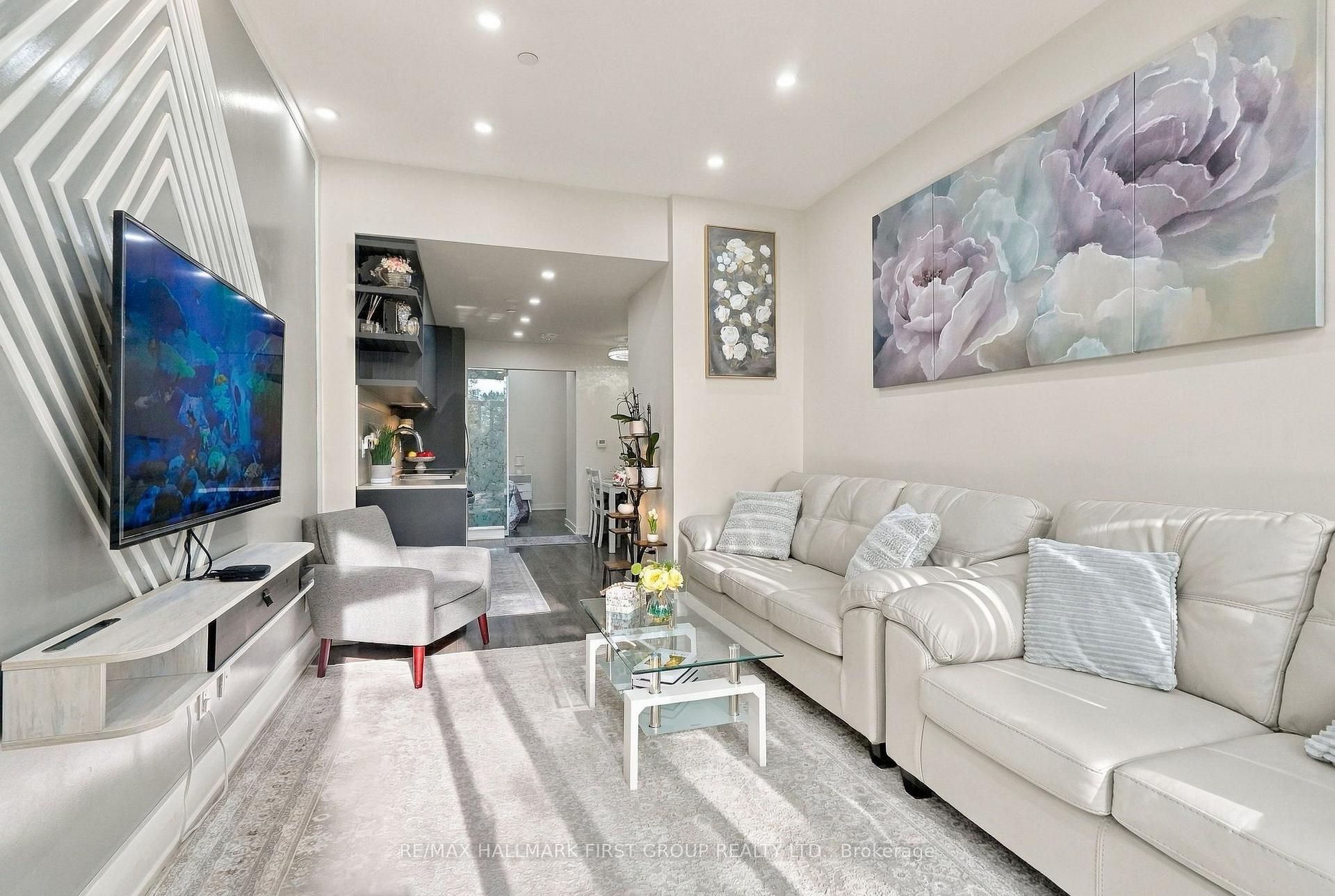 Photo 9 of Unit 103, 6 Sonic Way, Toronto, Flemingdon Park — HOMEH