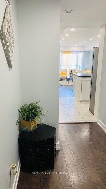 Photo 15 of Unit 518, 30 Dunsheath Way, Markham, Cornell — HOMEH