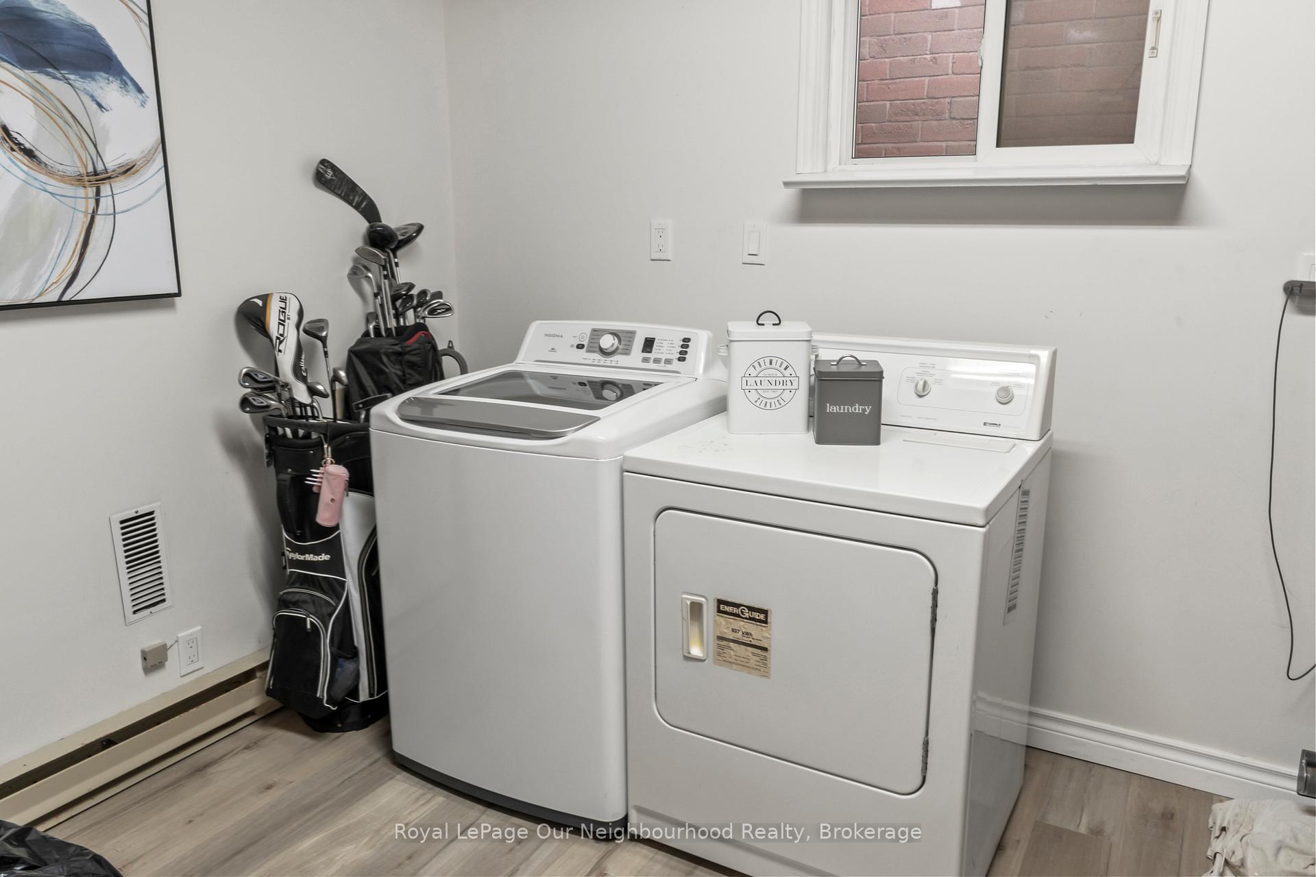 Photo 18 of 42 Glanville Crescent, Clarington, Bowmanville — HOMEH