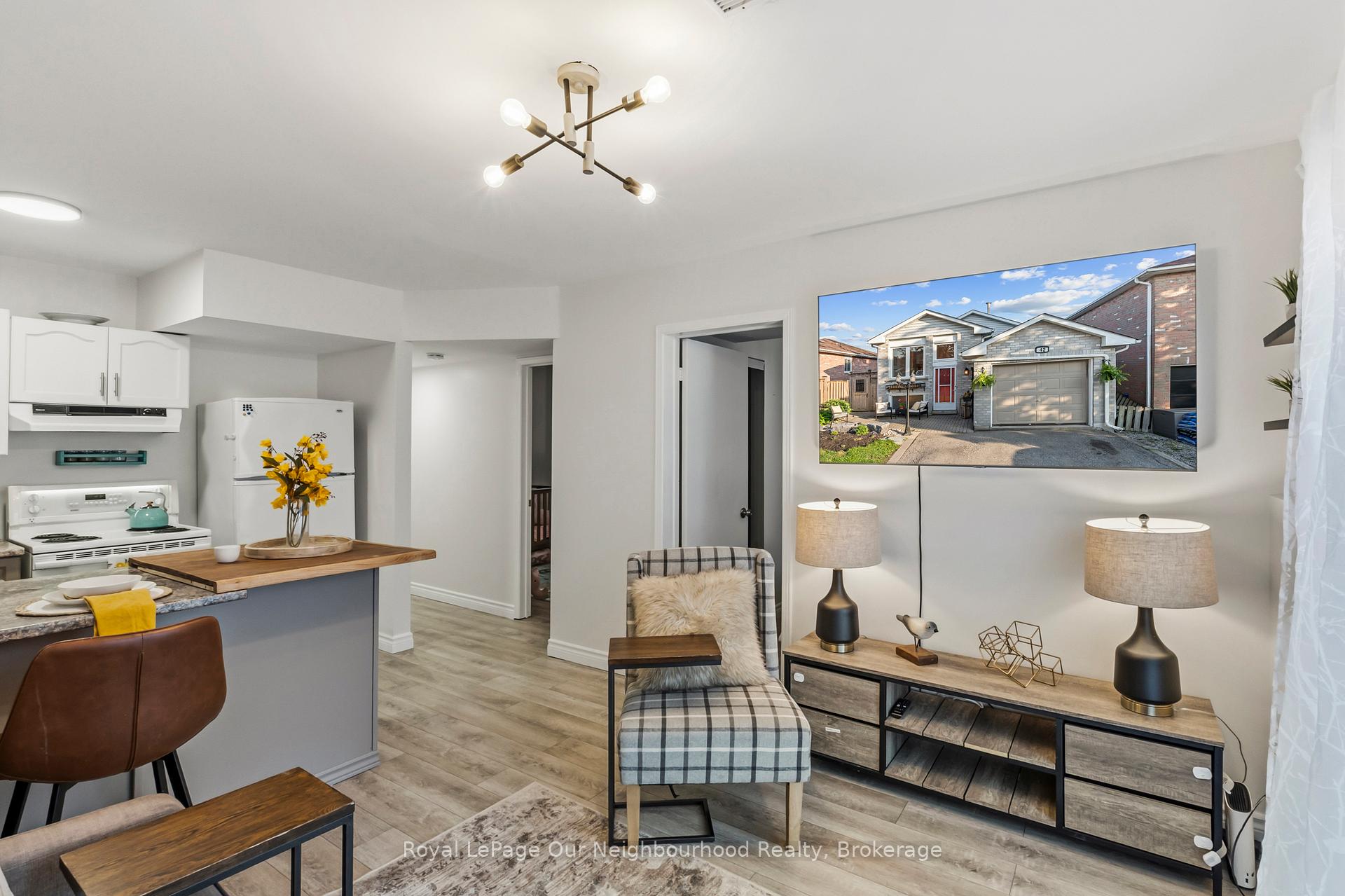 Photo 27 of 42 Glanville Crescent, Clarington, Bowmanville — HOMEH