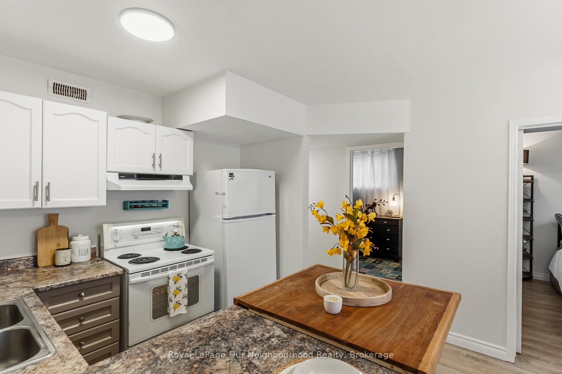 Photo 28 of 42 Glanville Crescent, Clarington, Bowmanville — HOMEH