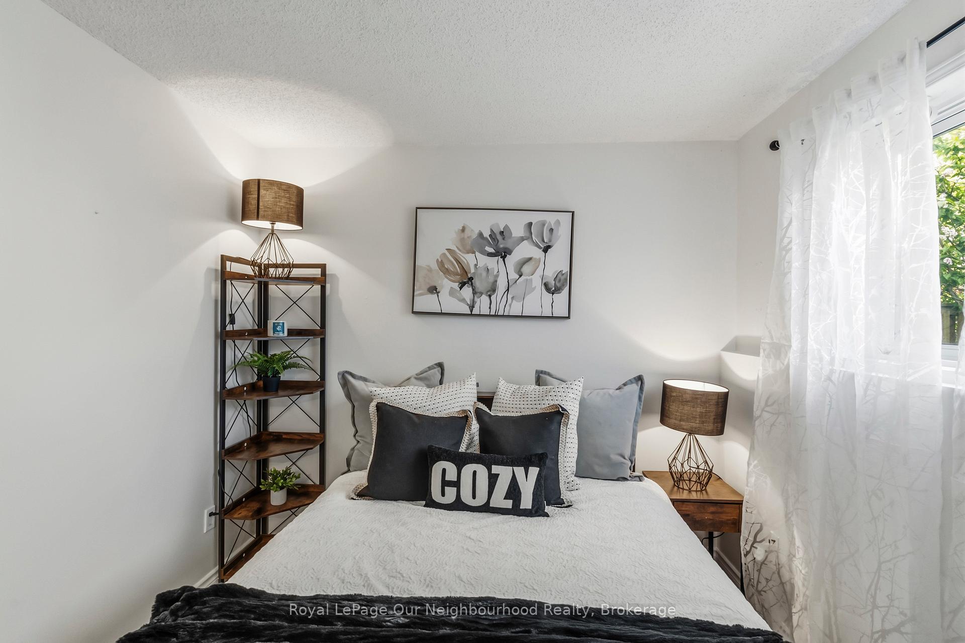 Photo 34 of 42 Glanville Crescent, Clarington, Bowmanville — HOMEH