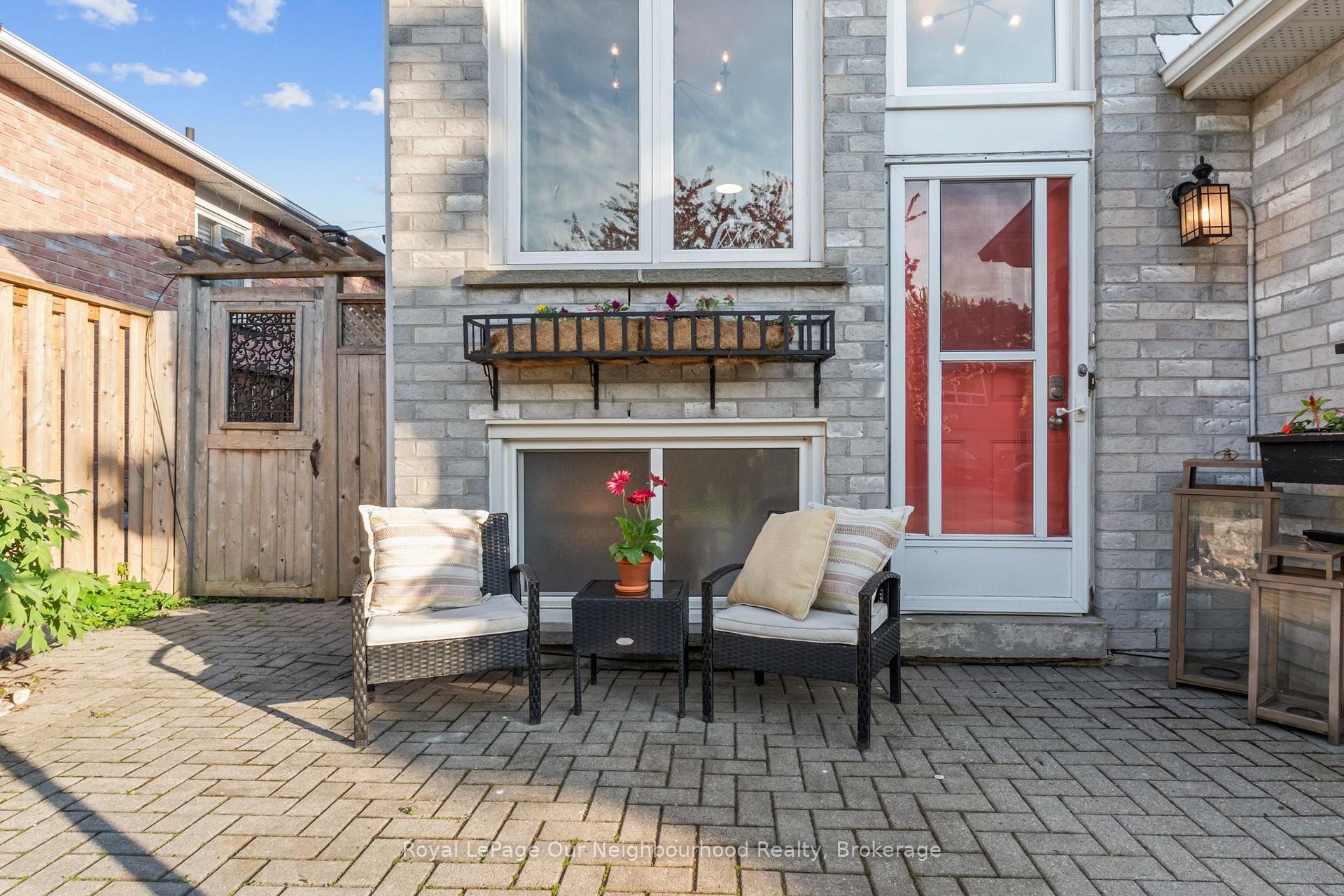 Photo 43 of 42 Glanville Crescent, Clarington, Bowmanville — HOMEH