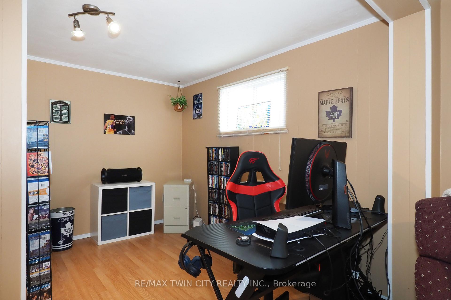Photo 25 of 59 Bakersfield Drive, Cambridge, Christopher-Champlain — HOMEH