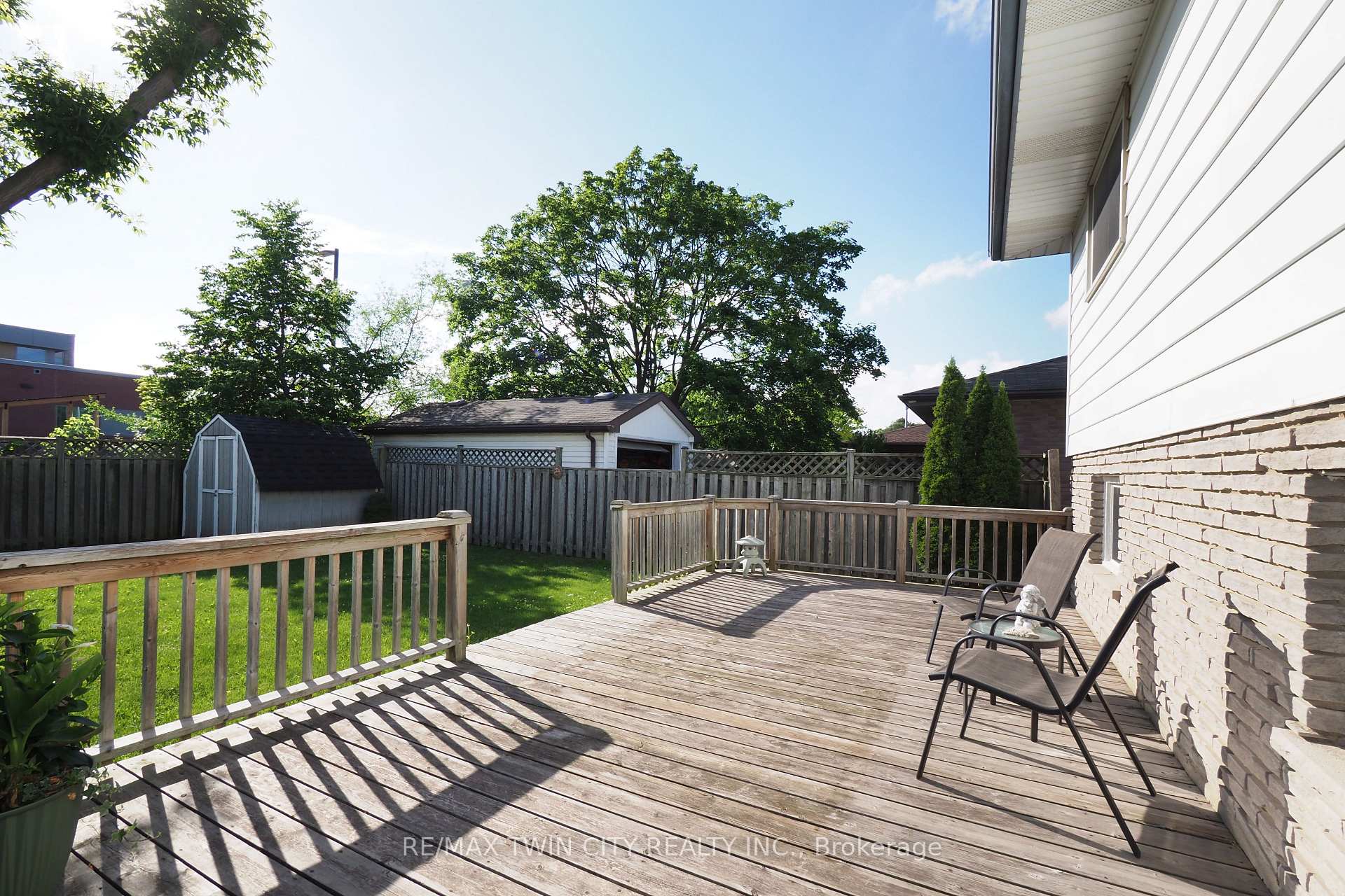 Photo 30 of 59 Bakersfield Drive, Cambridge, Christopher-Champlain — HOMEH