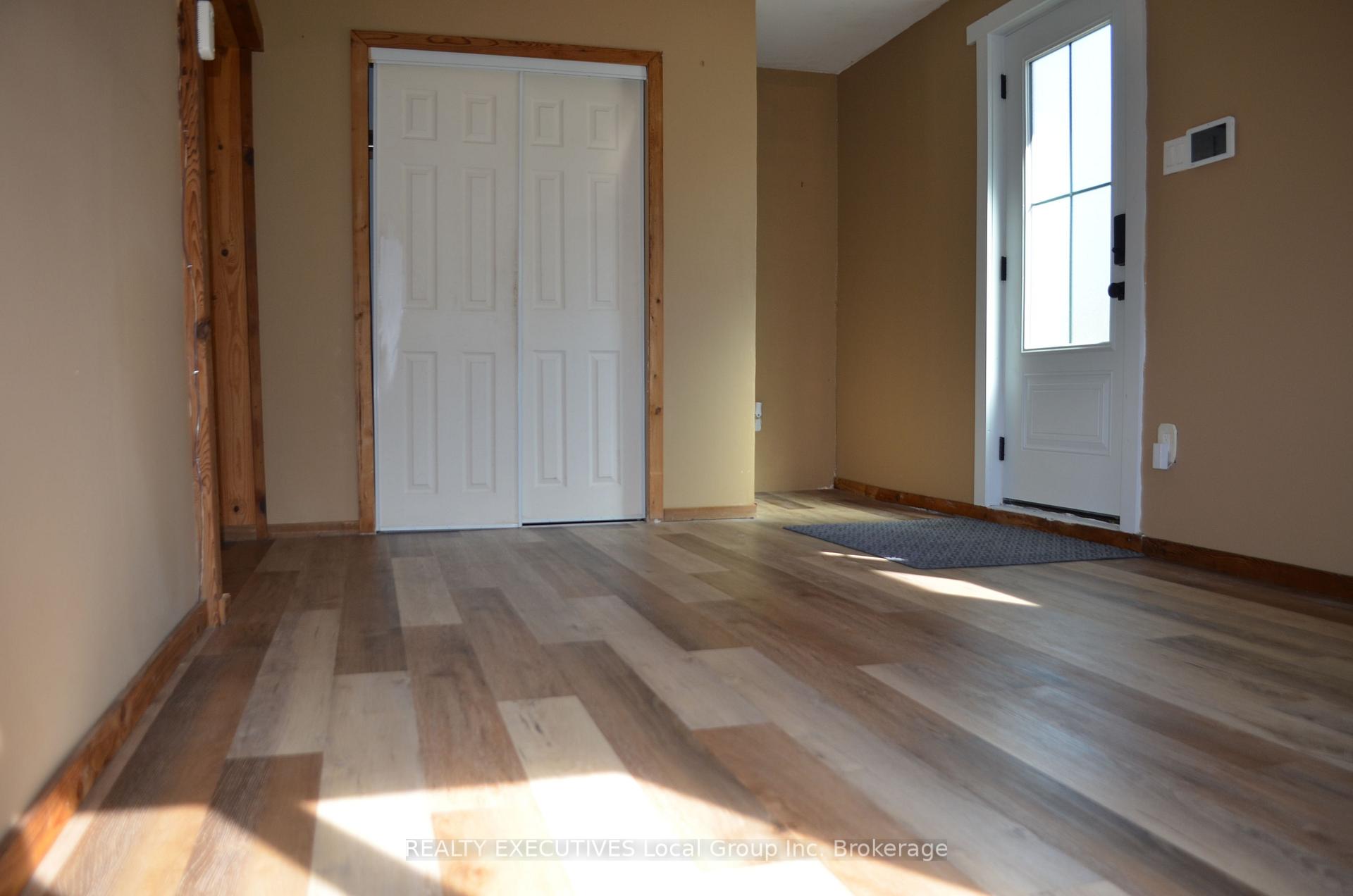 Photo 16 of 93 Bay Street, Callander — HOMEH