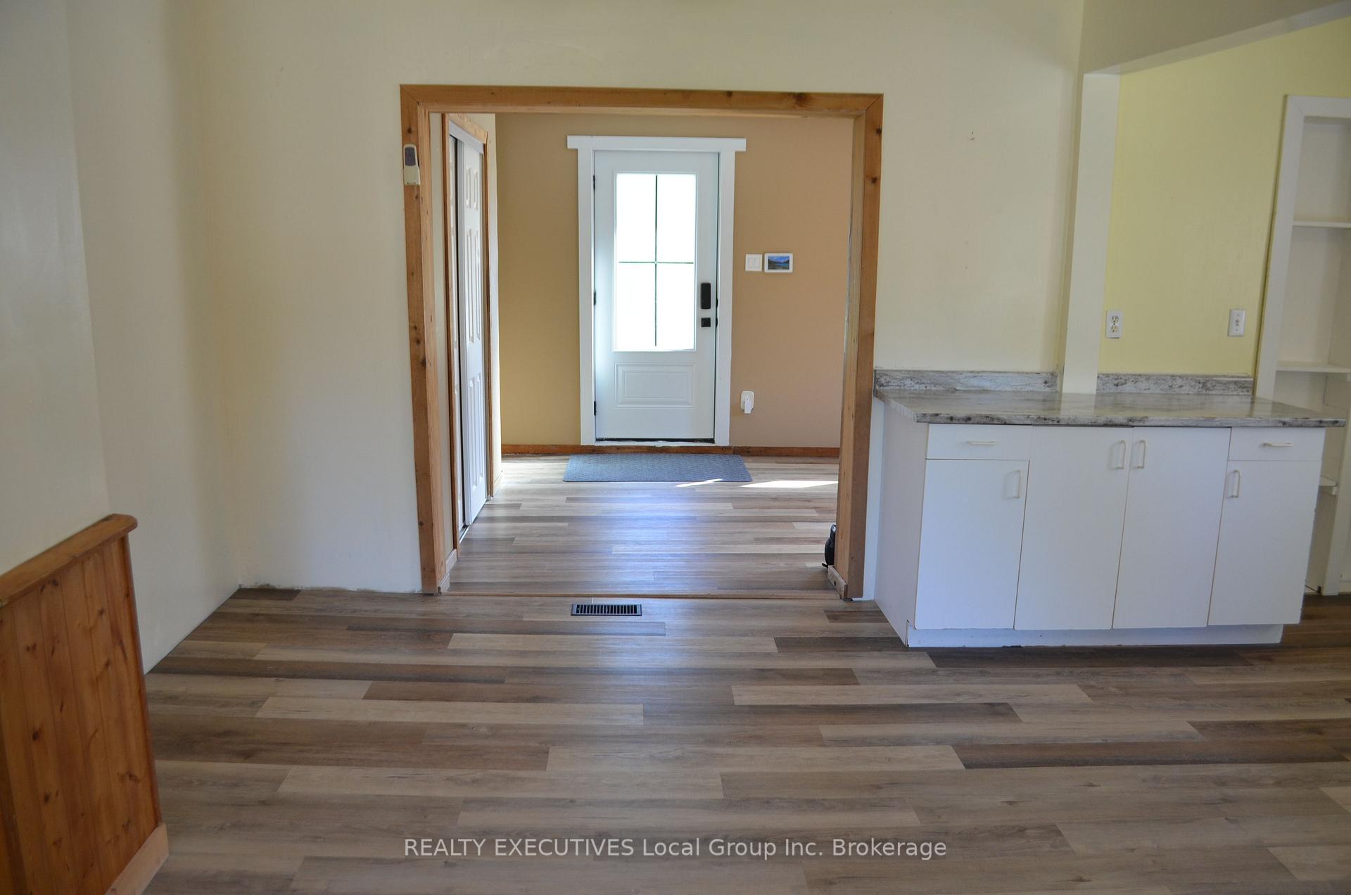 Photo 18 of 93 Bay Street, Callander — HOMEH