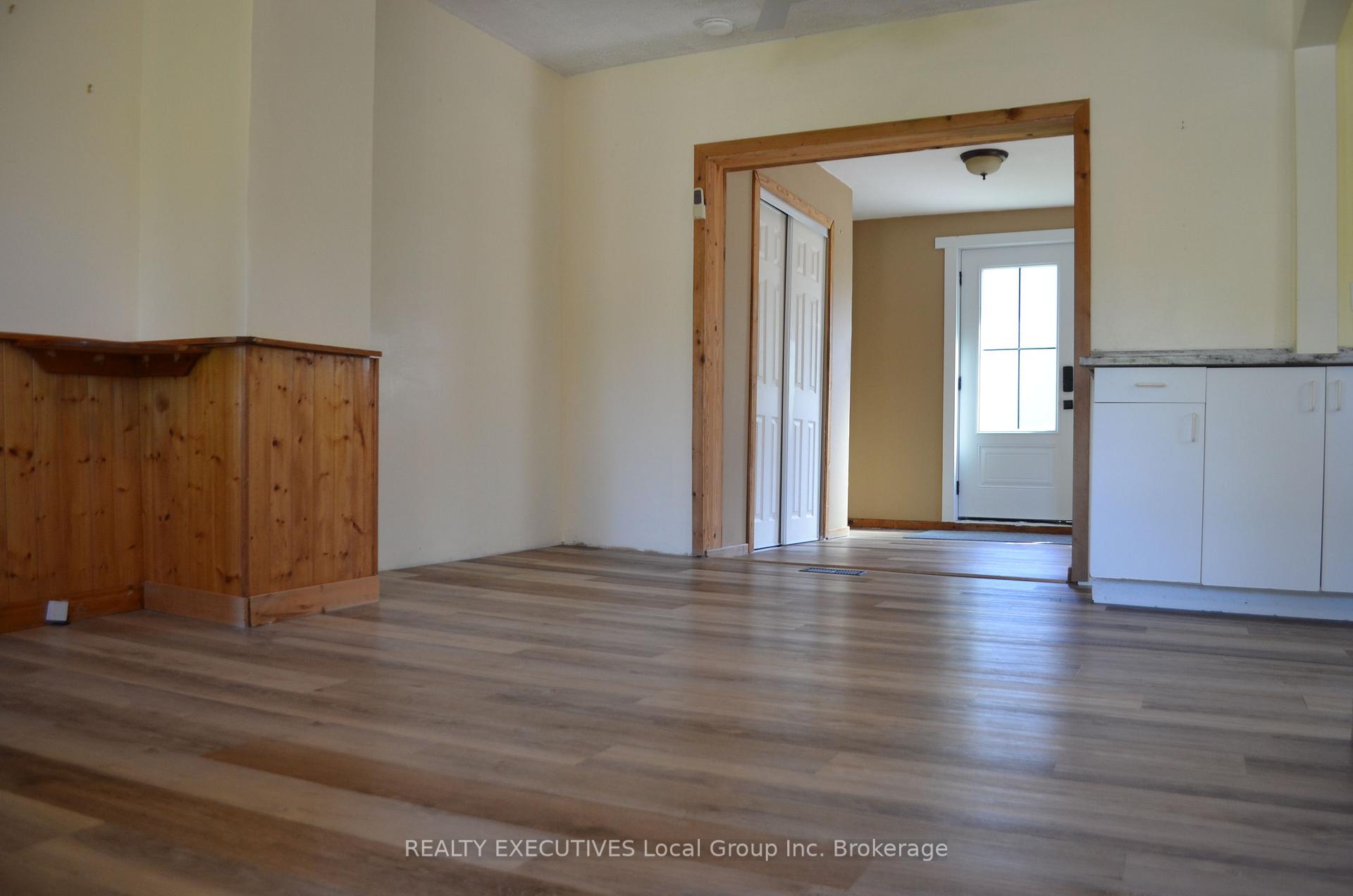 Photo 24 of 93 Bay Street, Callander — HOMEH