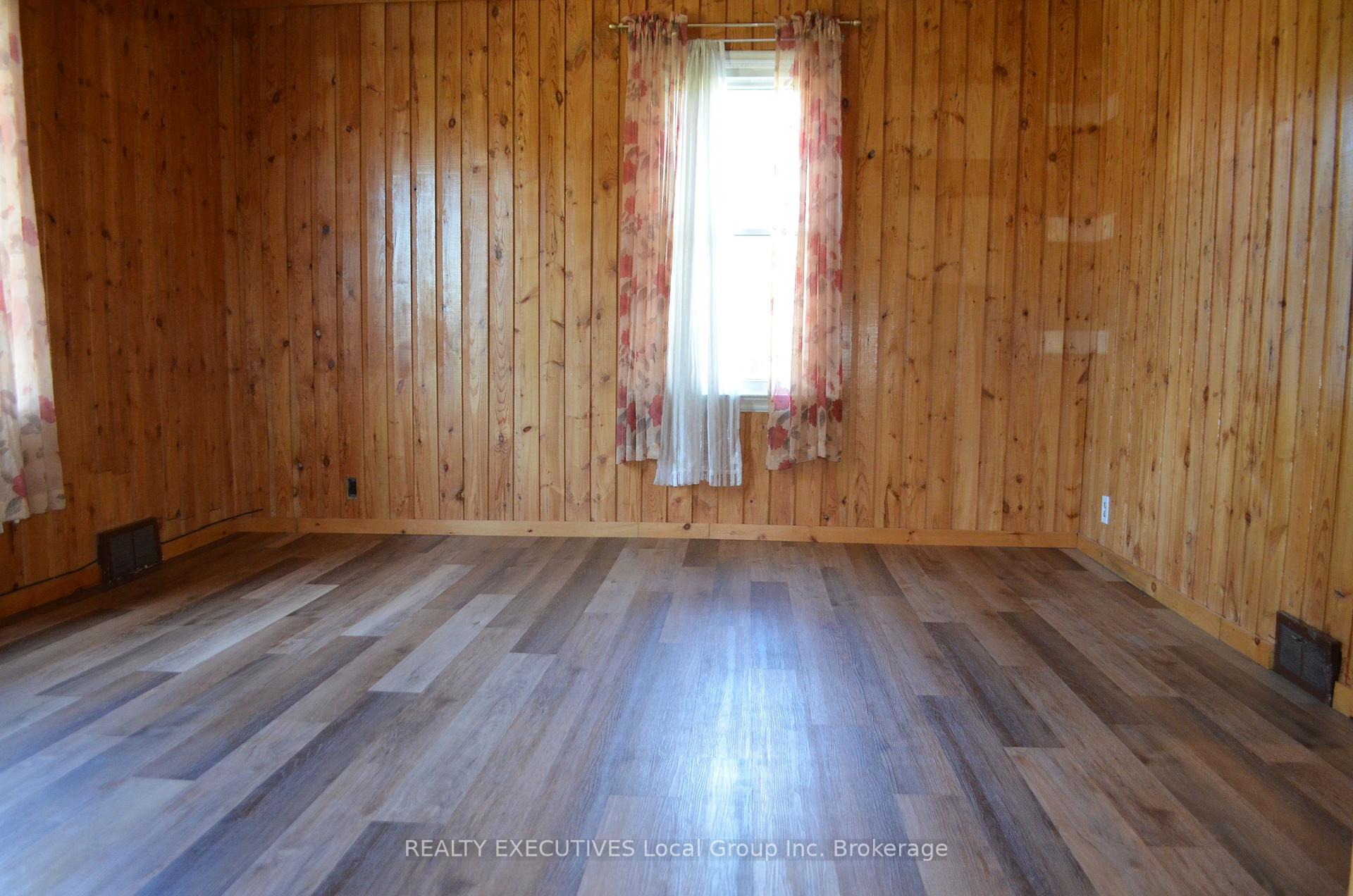 Photo 26 of 93 Bay Street, Callander — HOMEH