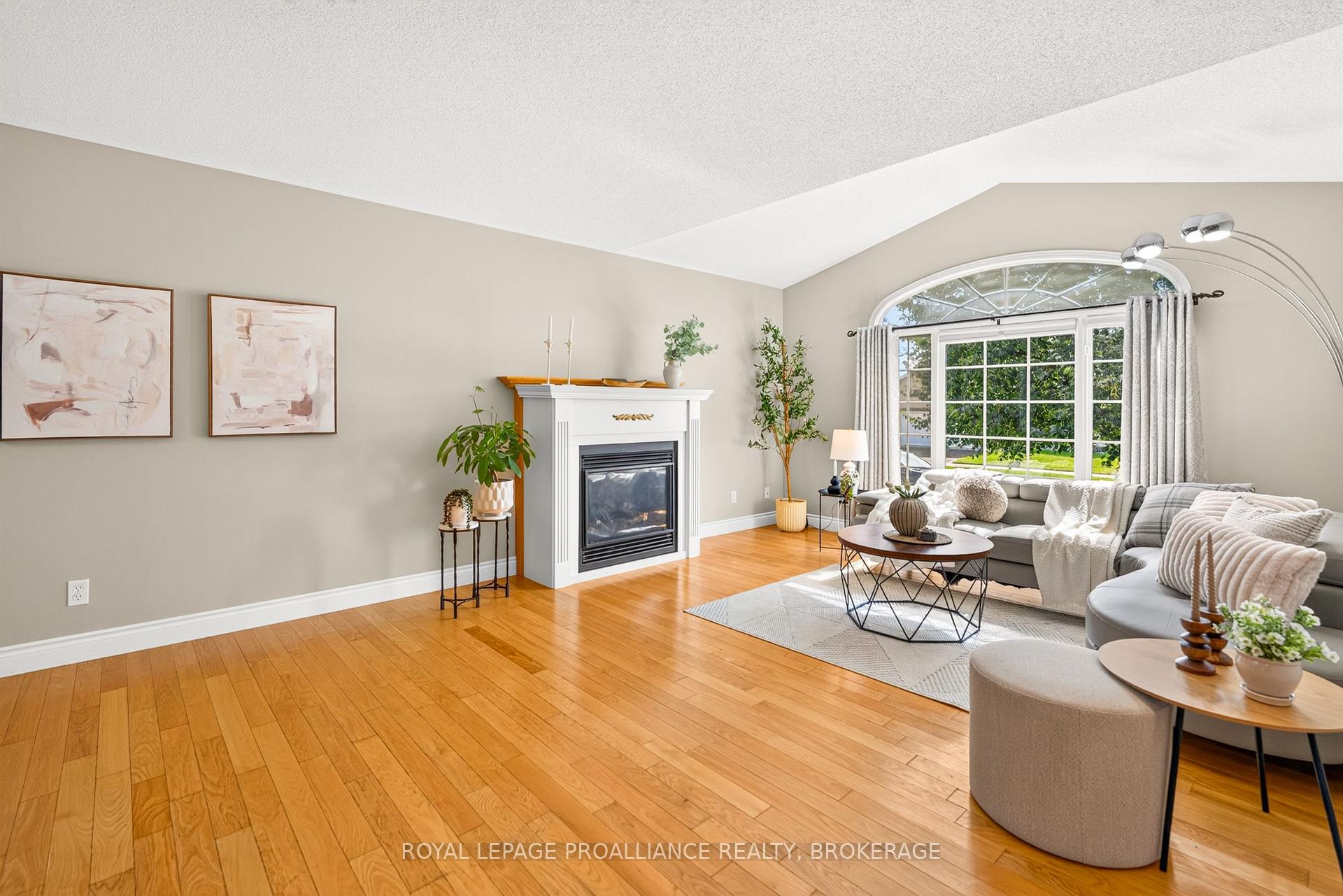 Photo 5 of 178 Langfield Street, Kingston, City Northwest — HOMEH