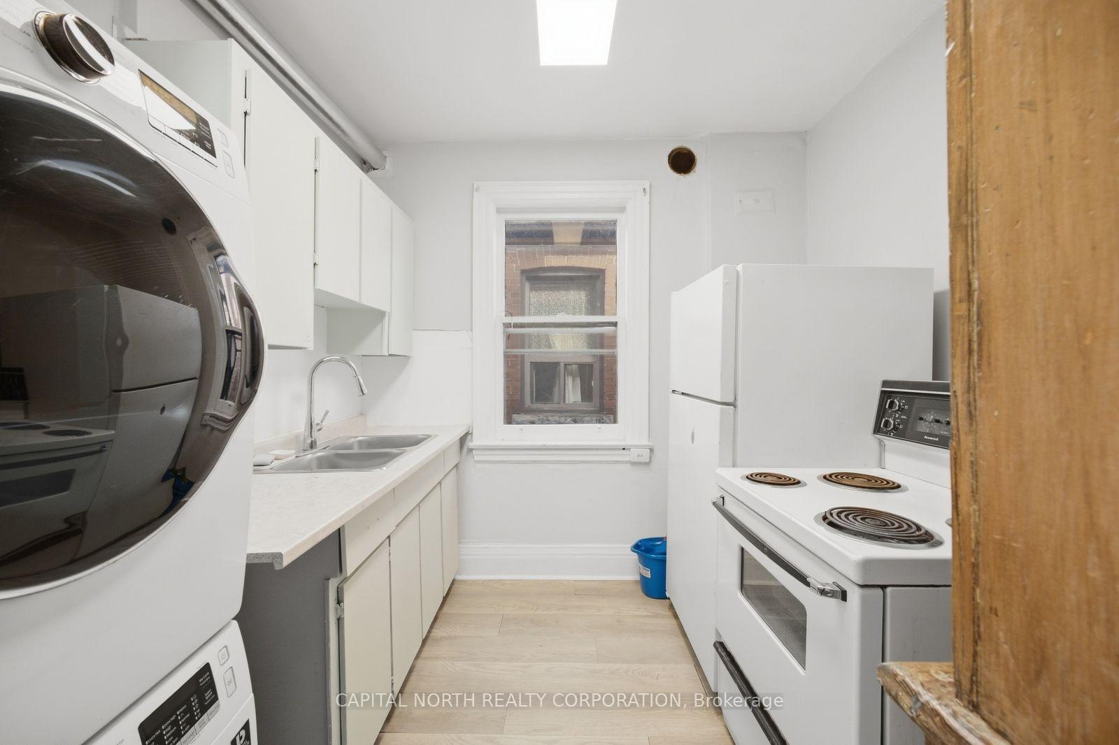 Photo 7 of Unit B, 101 Roncesvalles Avenue, Toronto, Roncesvalles — HOMEH