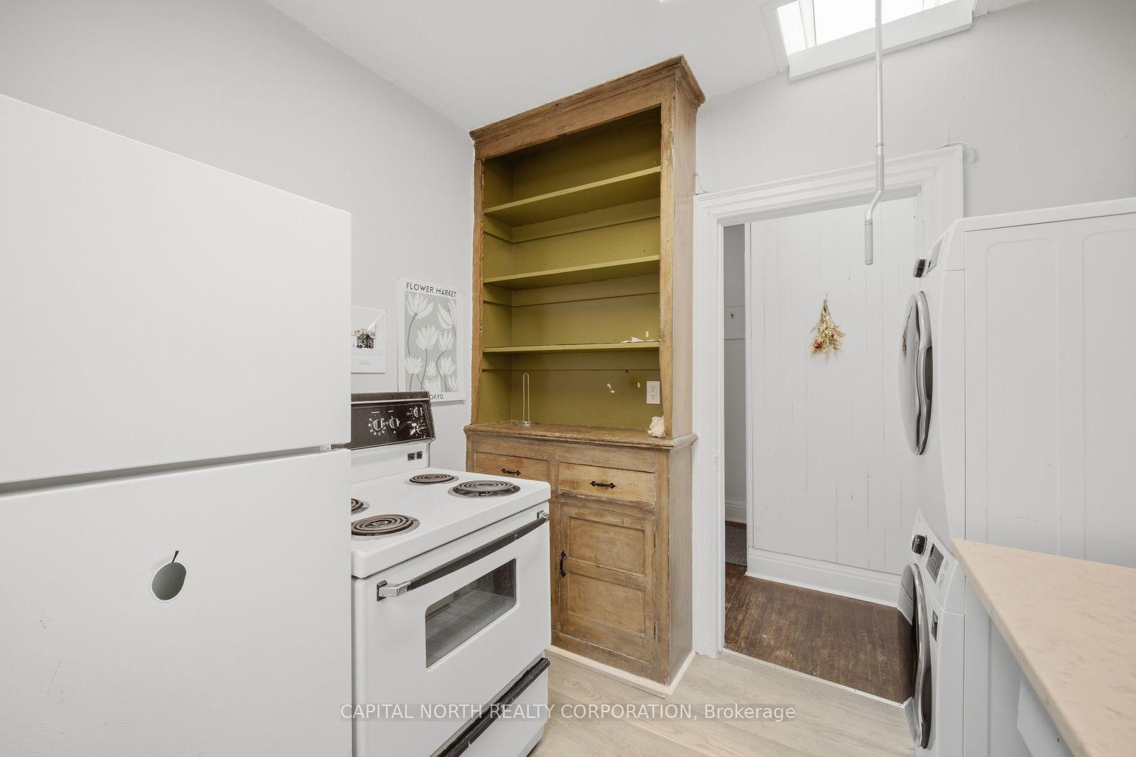 Photo 9 of Unit B, 101 Roncesvalles Avenue, Toronto, Roncesvalles — HOMEH