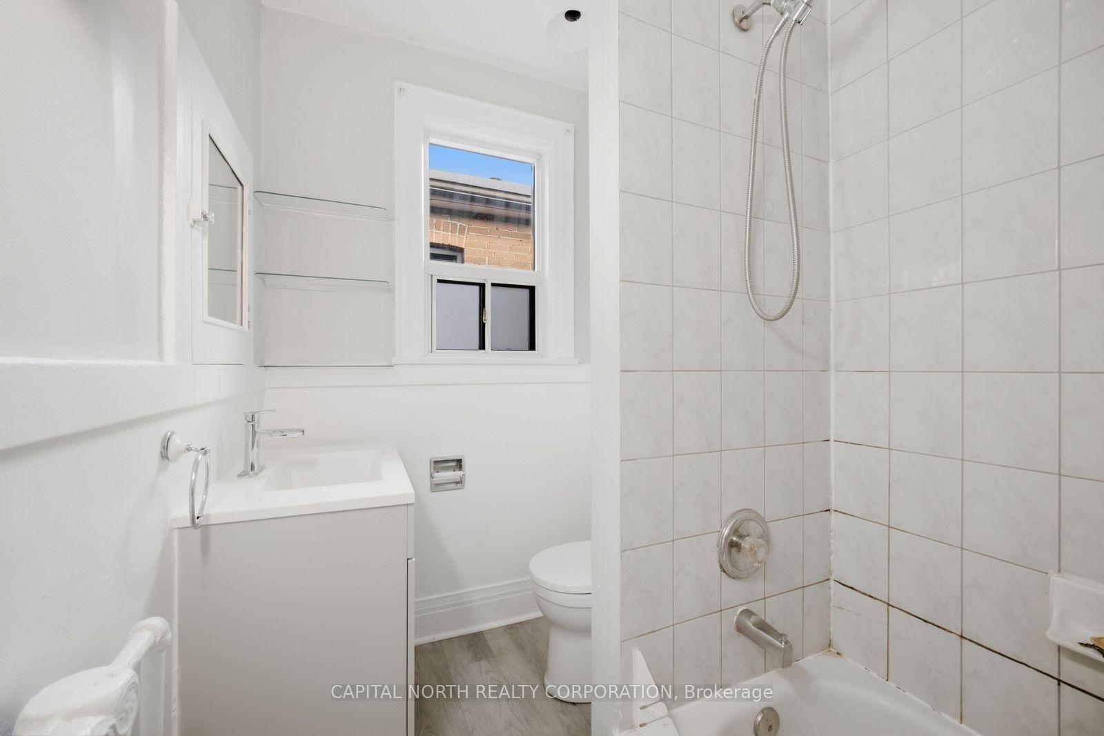 Photo 19 of Unit B, 101 Roncesvalles Avenue, Toronto, Roncesvalles — HOMEH