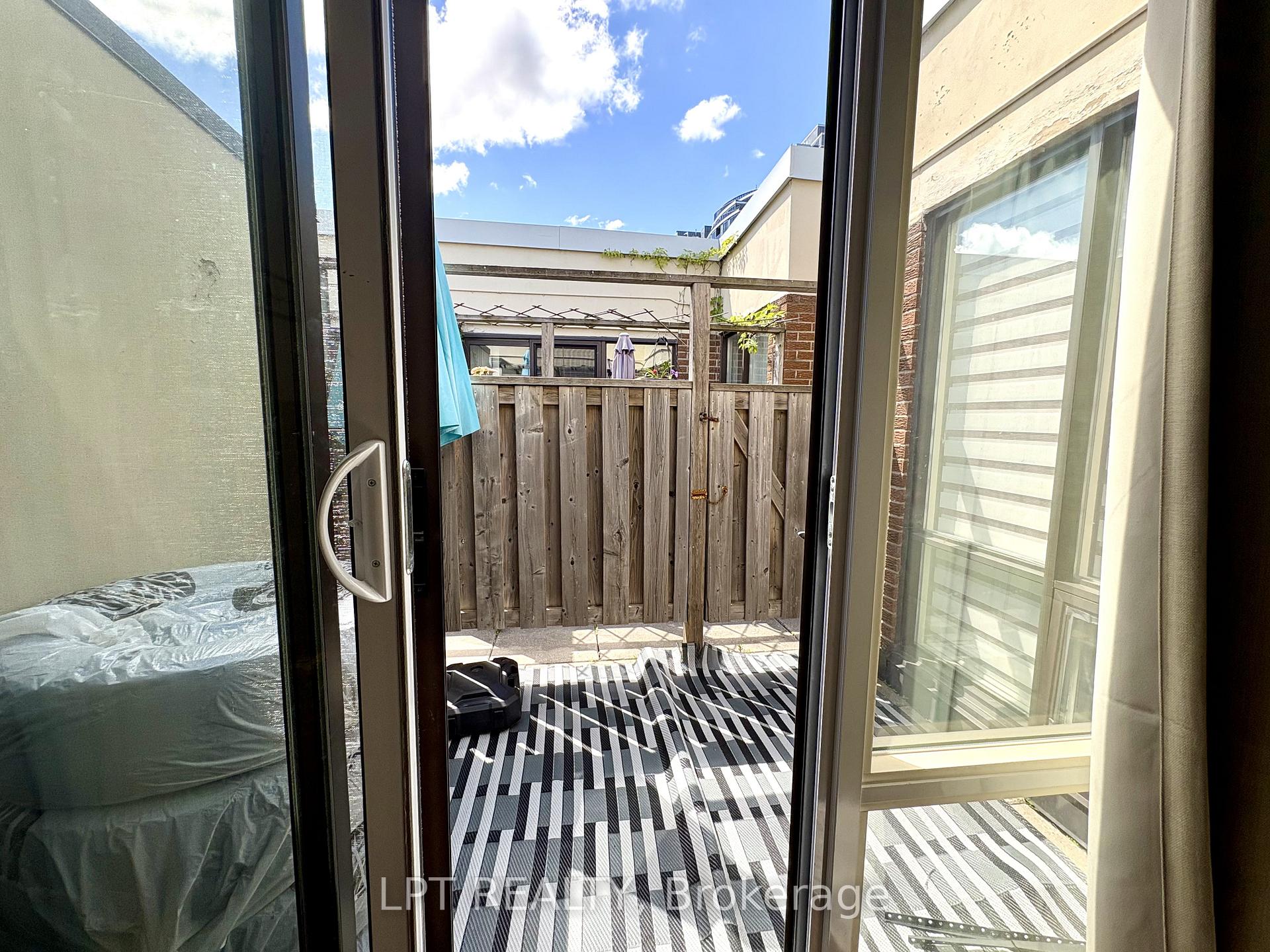 Photo 27 of Unit 332, 2 Valhalla Inn Road, Etobicoke, Islington-City Centre West — HOMEH