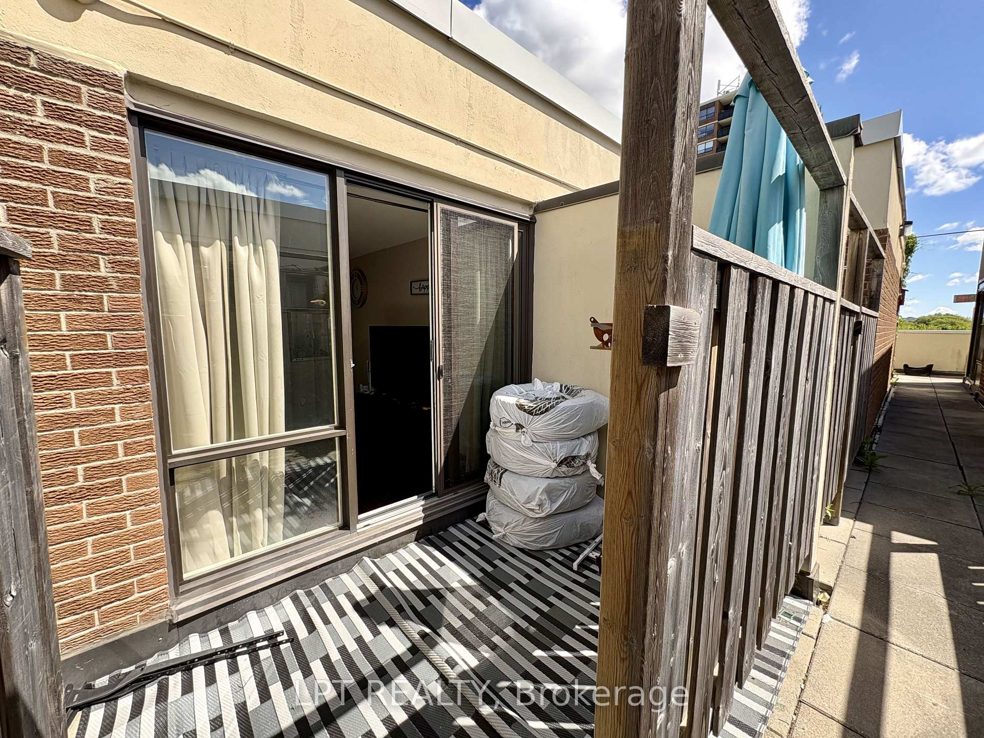 Photo 28 of Unit 332, 2 Valhalla Inn Road, Etobicoke, Islington-City Centre West — HOMEH