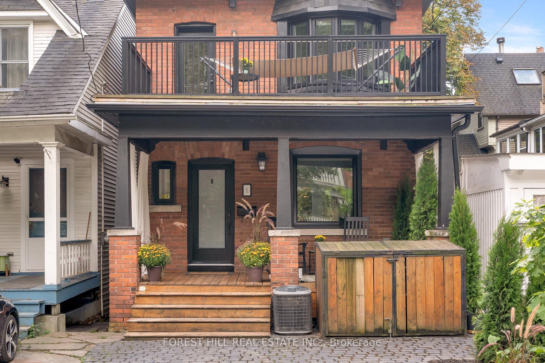 Photo 8 of 1 Balmy Avenue, Toronto, The Beaches — HOMEH