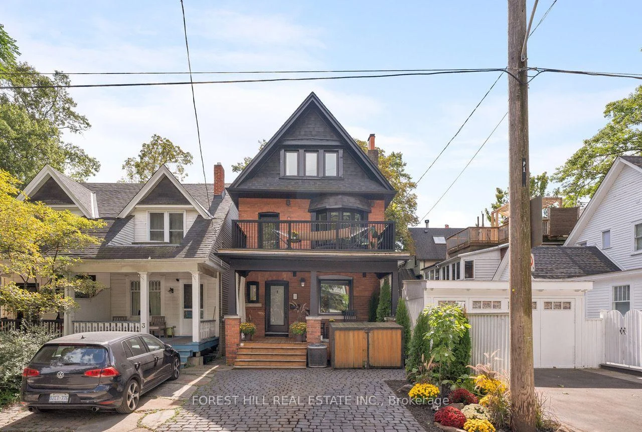 Photo 4 of 1 Balmy Avenue, Toronto, The Beaches — HOMEH