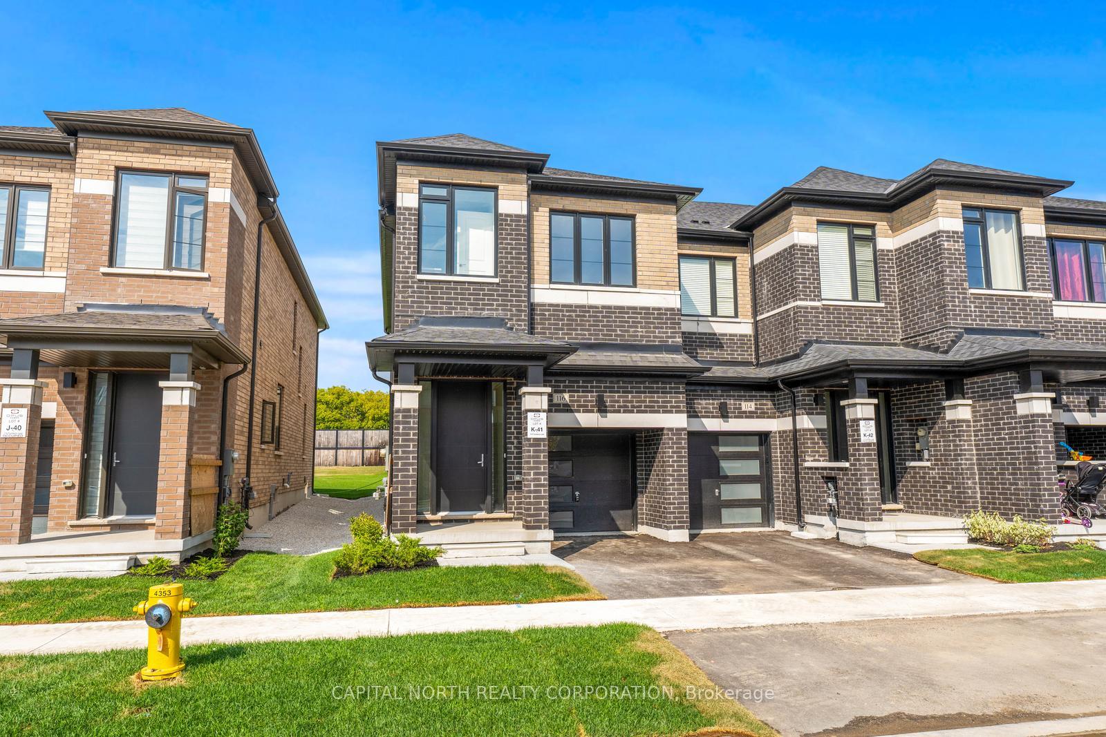 Photo 3 of 116 Turnberry Lane, Barrie, Painswick South — HOMEH