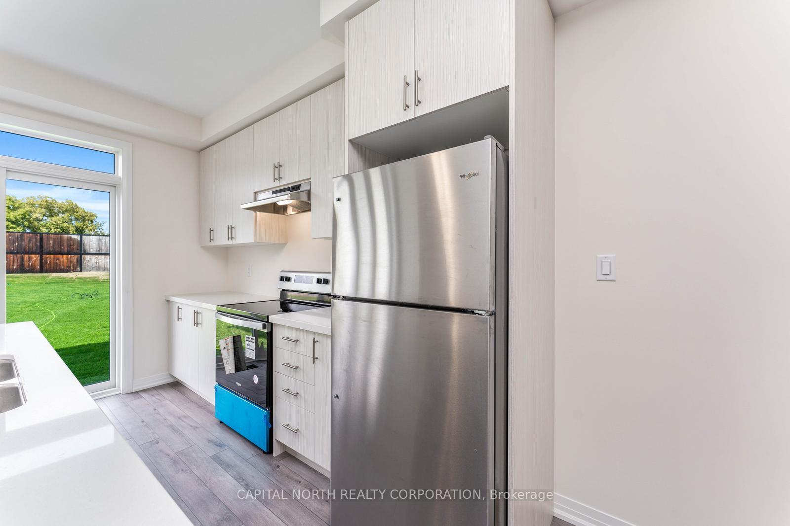 Photo 20 of 116 Turnberry Lane, Barrie, Painswick South — HOMEH