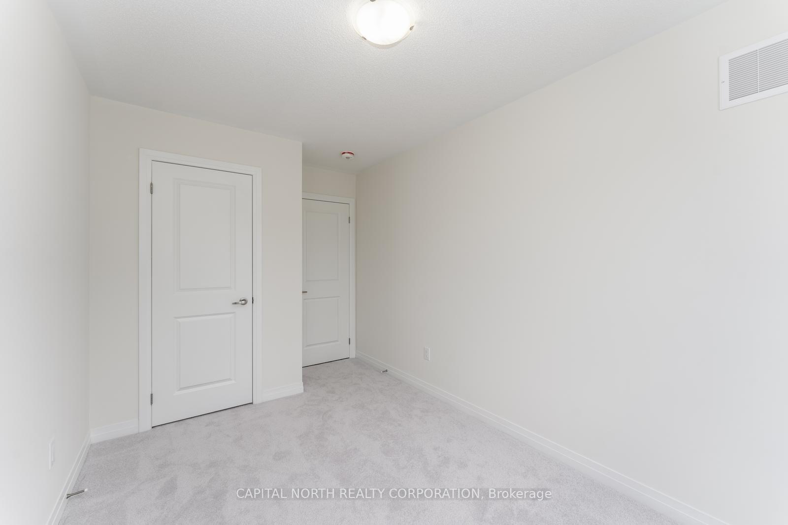 Photo 30 of 116 Turnberry Lane, Barrie, Painswick South — HOMEH
