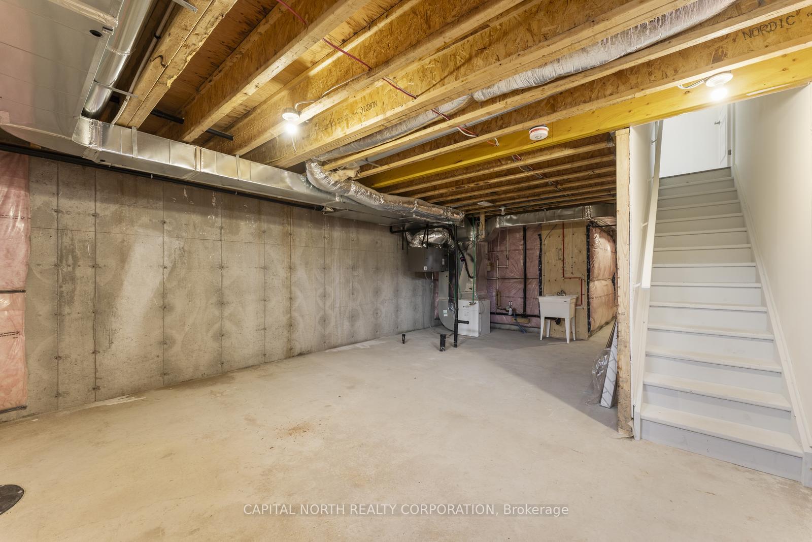 Photo 33 of 116 Turnberry Lane, Barrie, Painswick South — HOMEH