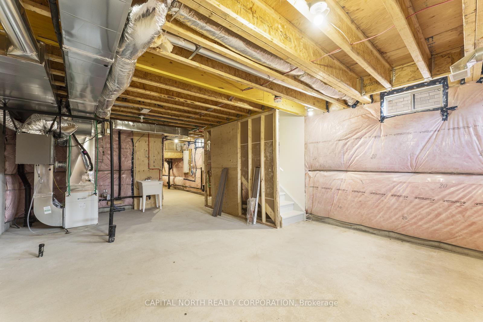 Photo 34 of 116 Turnberry Lane, Barrie, Painswick South — HOMEH
