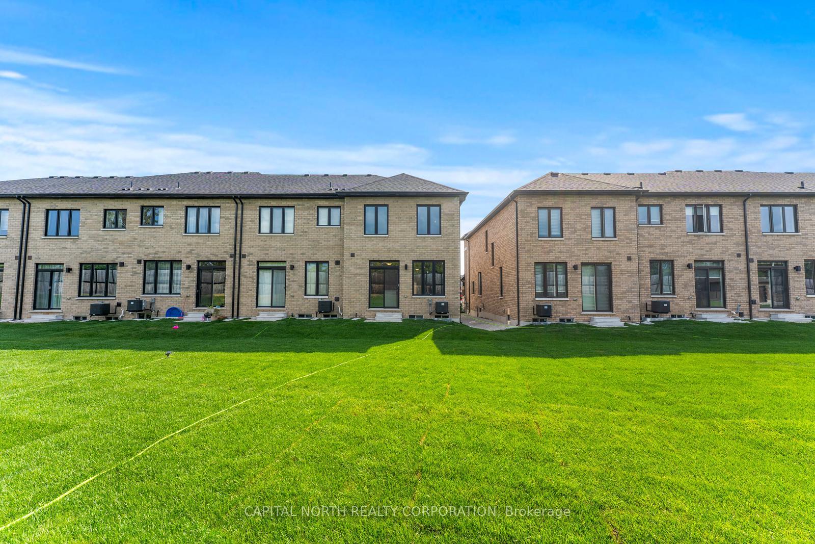 Photo 37 of 116 Turnberry Lane, Barrie, Painswick South — HOMEH