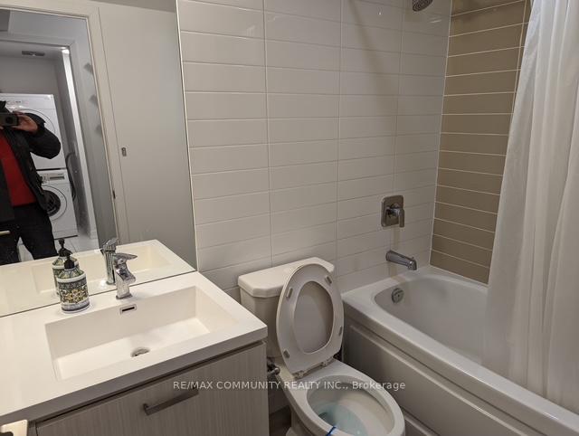 Photo 12 of Unit 2311, 125 Redpath Avenue, Toronto, Mount Pleasant West — HOMEH