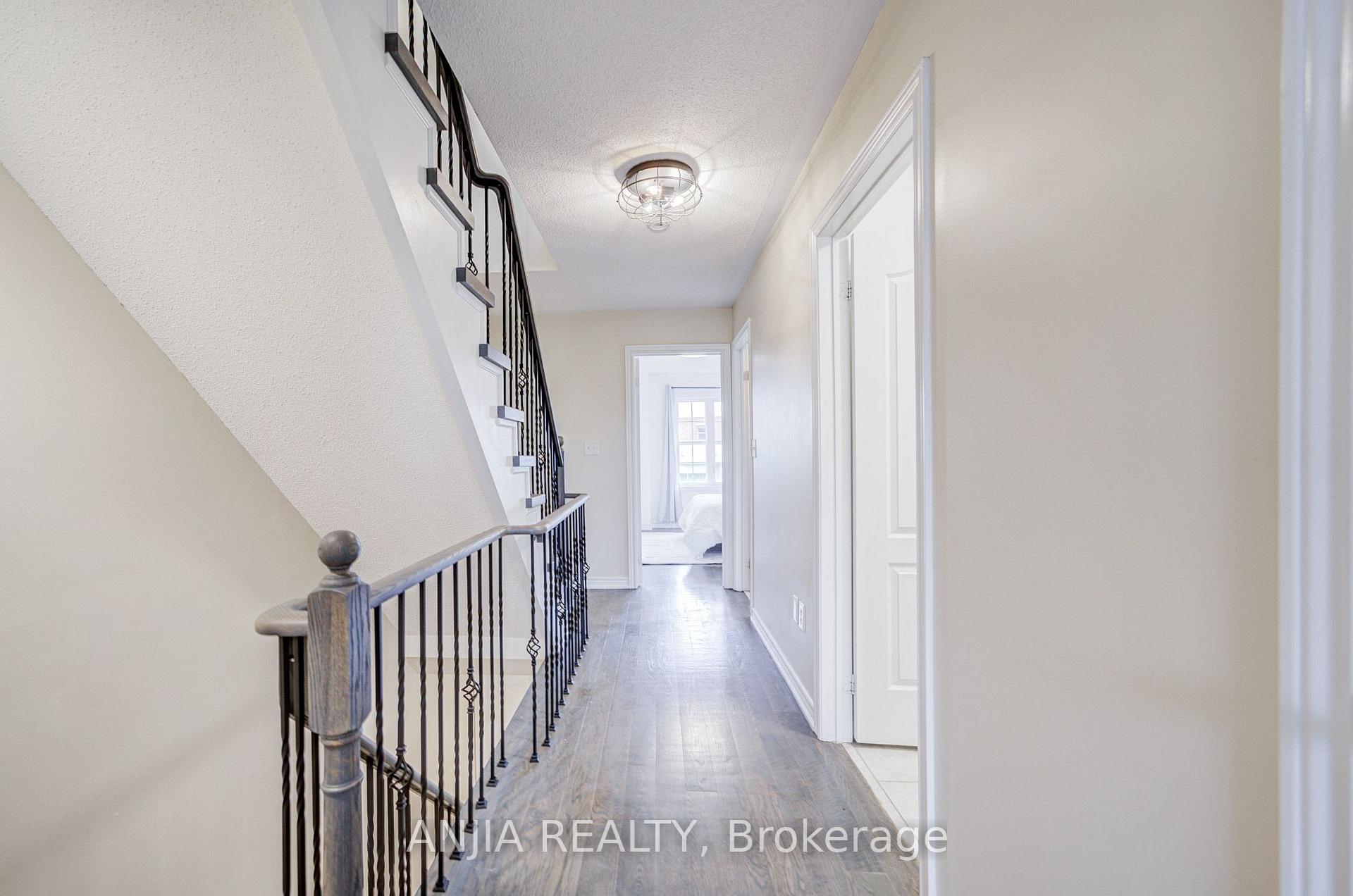 Photo 20 of 375 White's Hill Avenue, Markham, Cornell — HOMEH