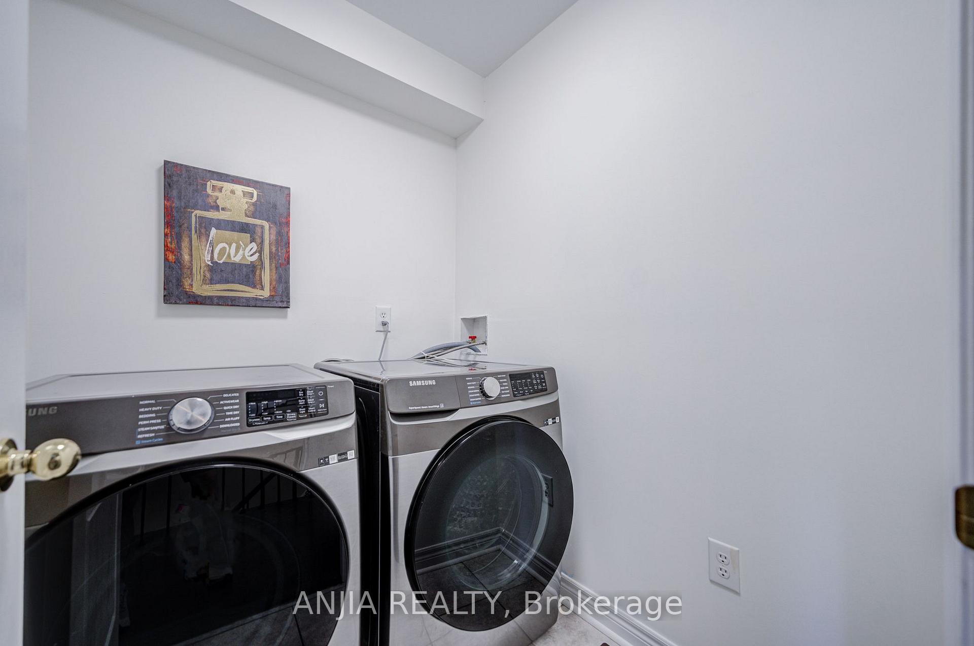 Photo 24 of 375 White's Hill Avenue, Markham, Cornell — HOMEH