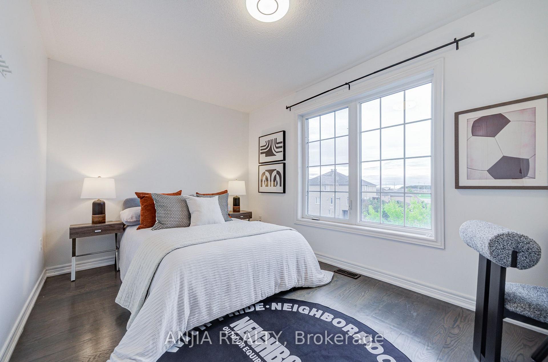 Photo 31 of 375 White's Hill Avenue, Markham, Cornell — HOMEH