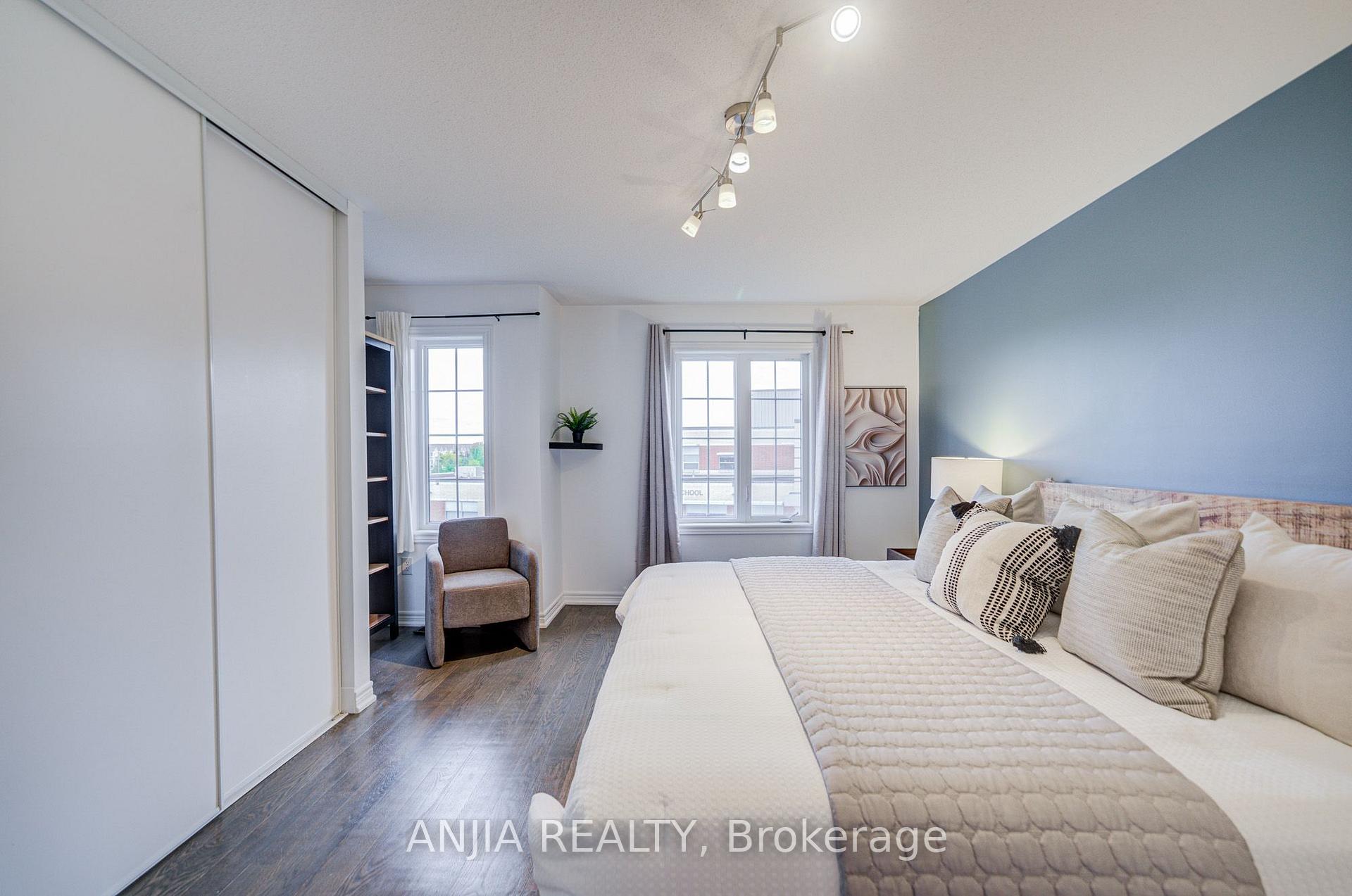 Photo 36 of 375 White's Hill Avenue, Markham, Cornell — HOMEH