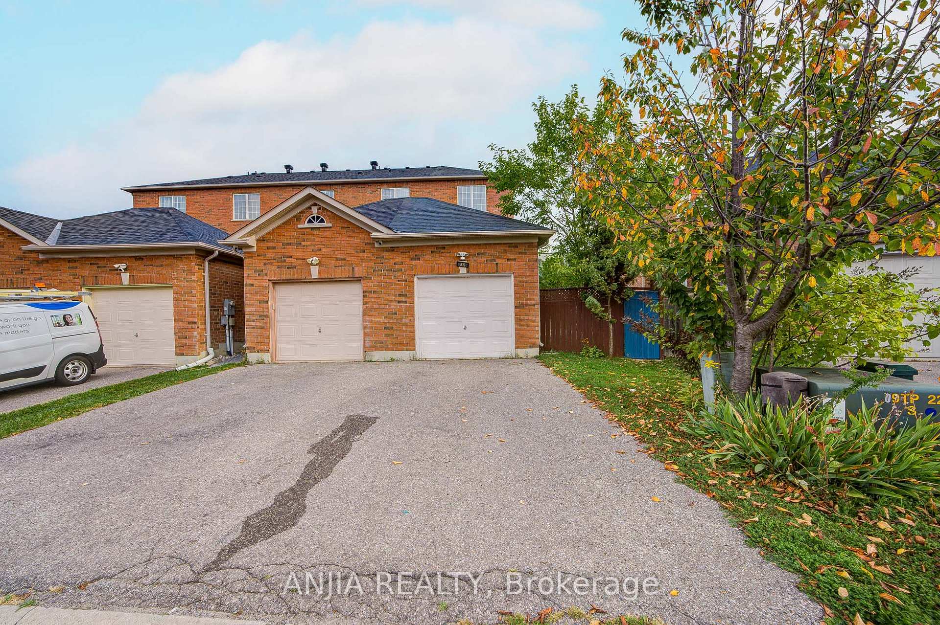 Photo 49 of 375 White's Hill Avenue, Markham, Cornell — HOMEH