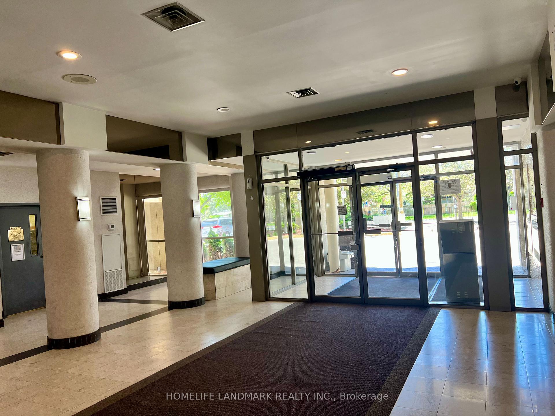 Photo 5 of Unit 1203, 2901 Kipling Avenue, Etobicoke, Mount Olive-Silverstone-Jamestown — HOMEH