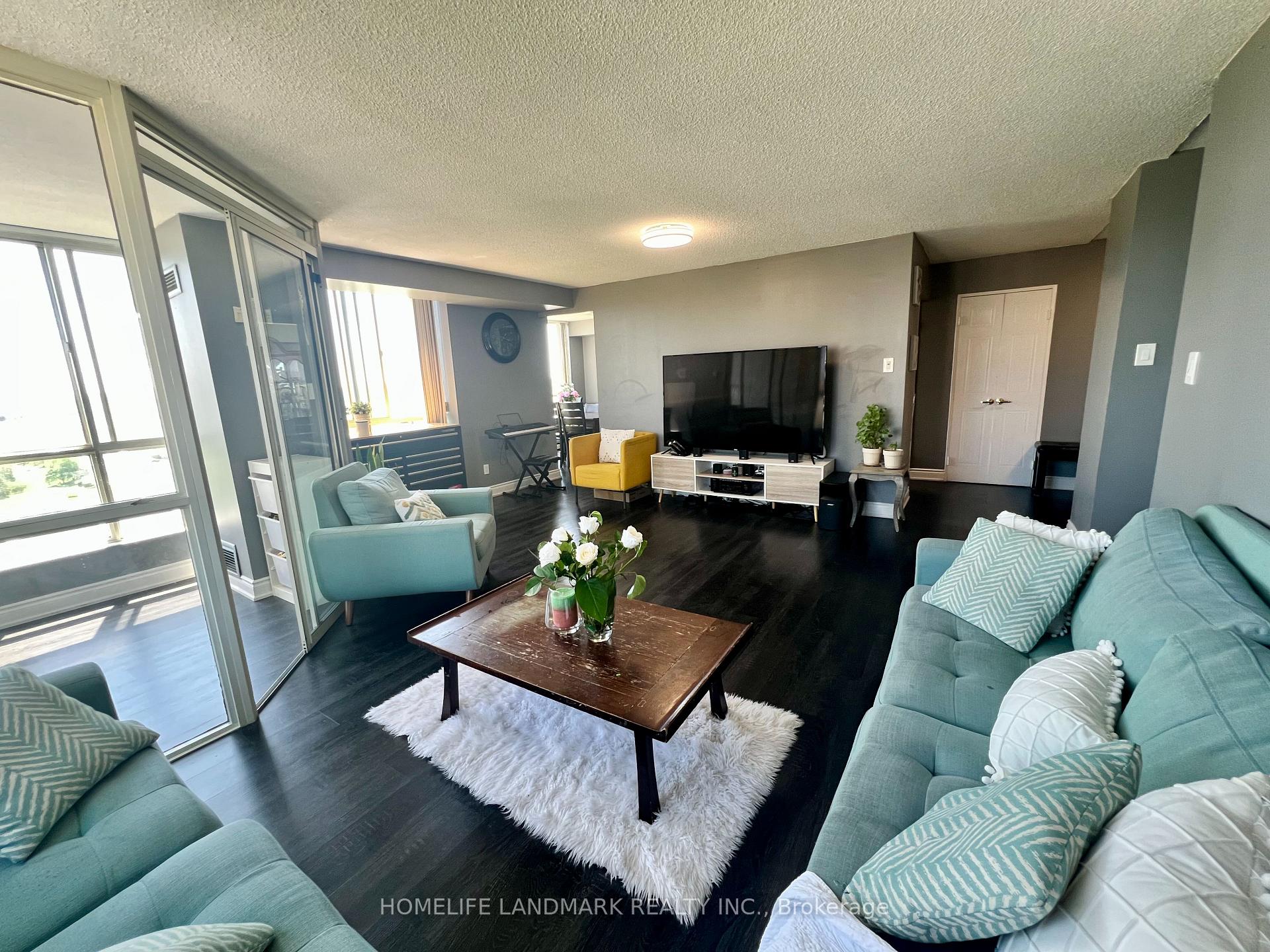 Photo 13 of Unit 1203, 2901 Kipling Avenue, Etobicoke, Mount Olive-Silverstone-Jamestown — HOMEH