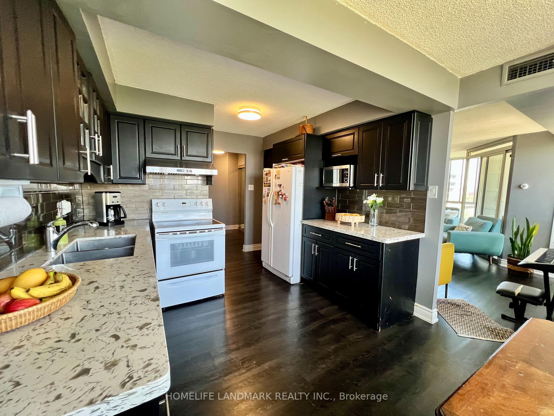 Photo 19 of Unit 1203, 2901 Kipling Avenue, Etobicoke, Mount Olive-Silverstone-Jamestown — HOMEH