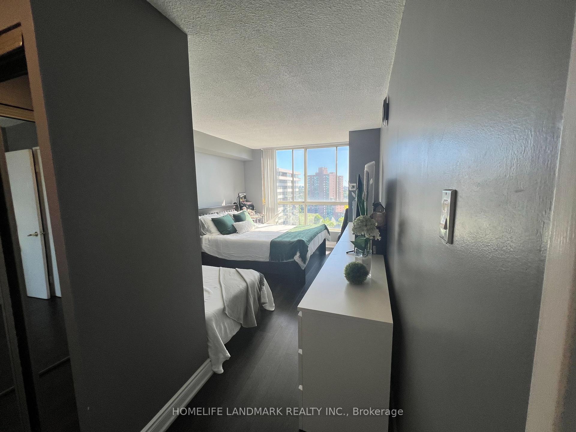 Photo 24 of Unit 1203, 2901 Kipling Avenue, Etobicoke, Mount Olive-Silverstone-Jamestown — HOMEH