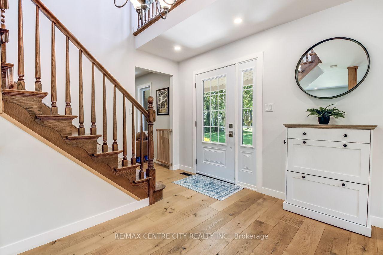Photo 4 of 37450 Lake Line, Southwold, Rural Southwold — HOMEH