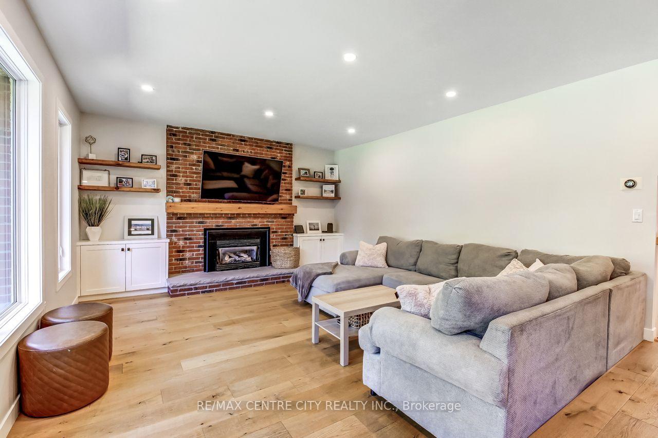 Photo 13 of 37450 Lake Line, Southwold, Rural Southwold — HOMEH